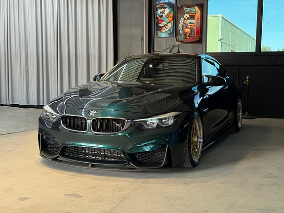 BMW M4 19 of 30