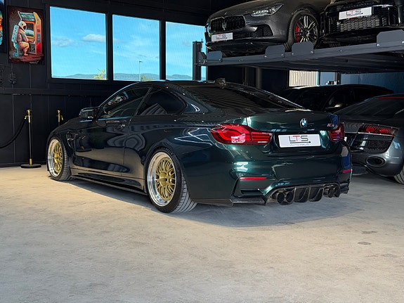 BMW M4 27 of 30