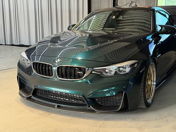 BMW M4 20 of 30