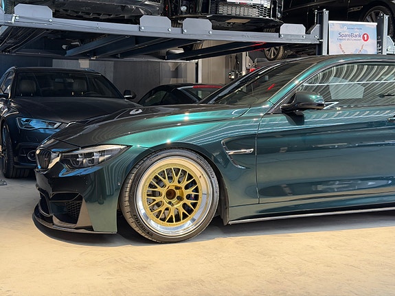 BMW M4 24 of 30