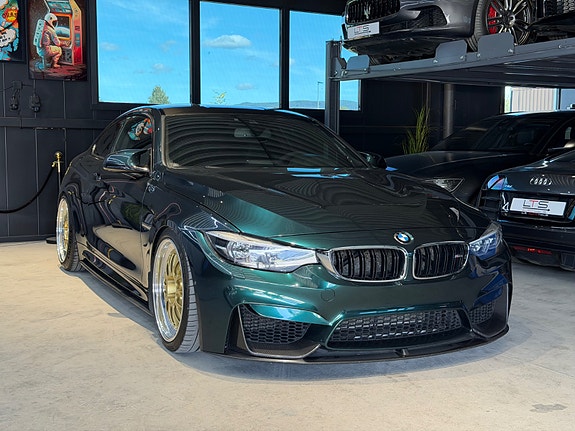 BMW M4 5 of 30