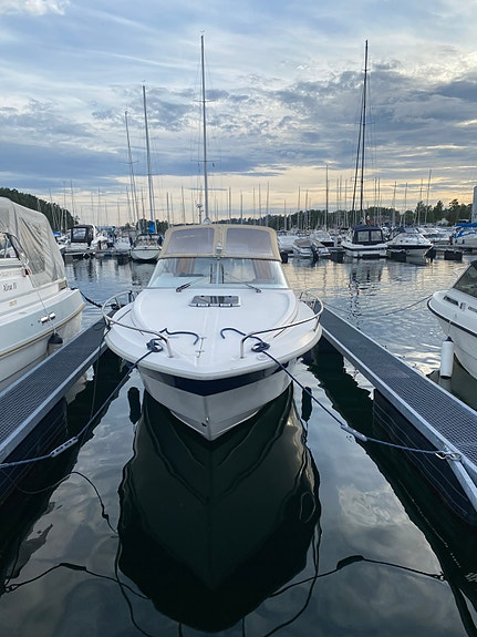 Nidelv 750 Sport 2 of 12