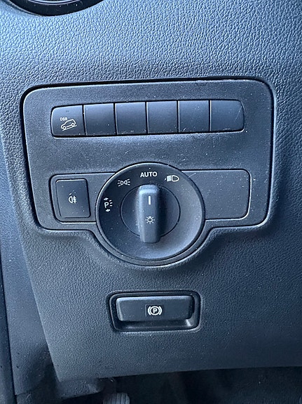Mercedes-Benz Vito 119 16 of 30