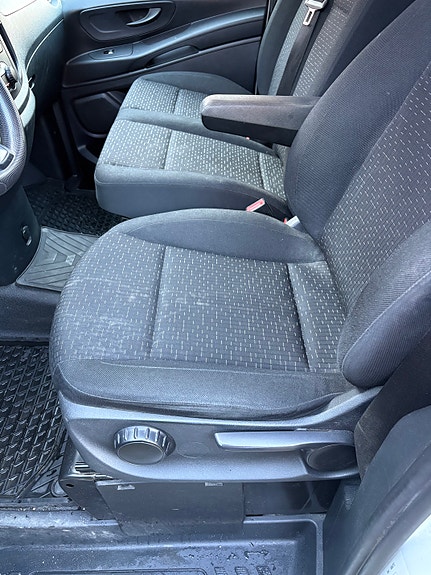 Mercedes-Benz Vito 119 11 of 30