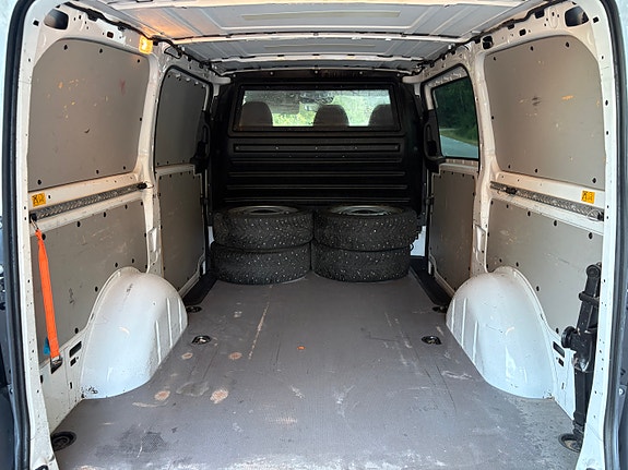 Mercedes-Benz Vito 119 13 of 30