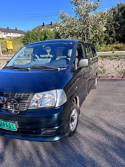 Toyota HiAce 6 of 26