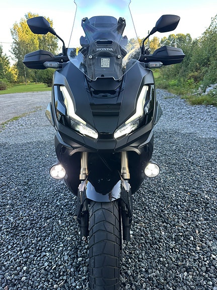 Honda ADV 350 11 of 20
