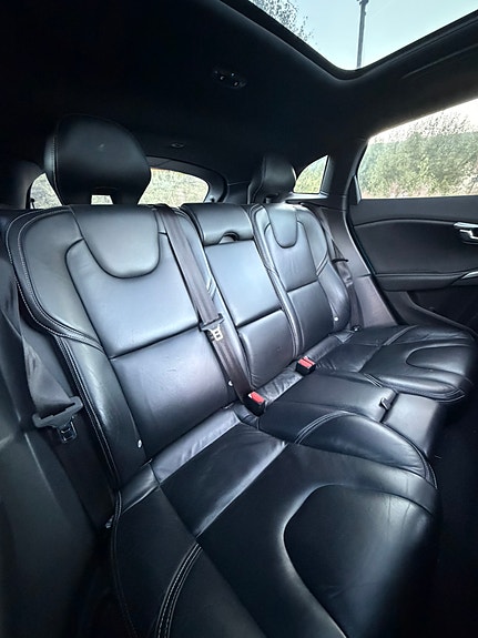 Volvo V40 19 of 21