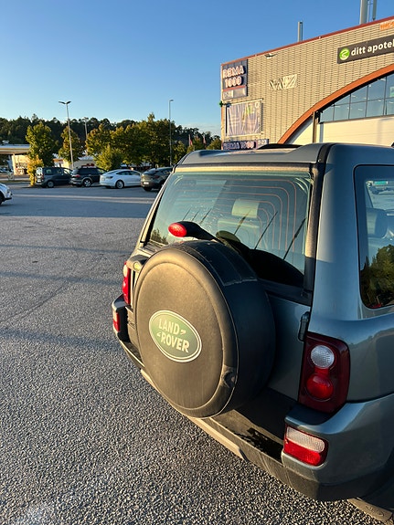 Land Rover Freelander 15 of 19