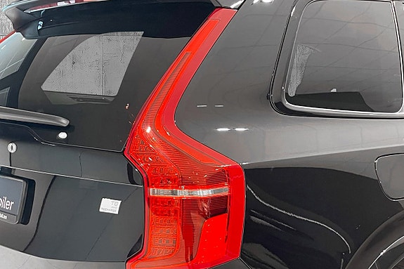 Volvo XC90 7 of 30
