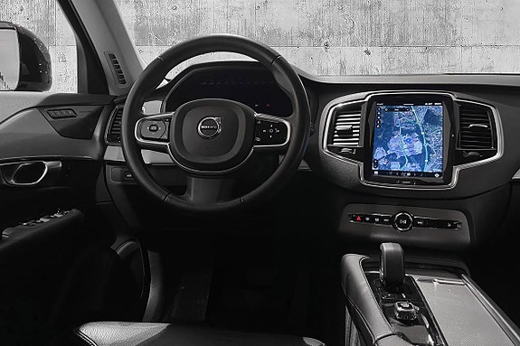 Volvo XC90 28 of 30