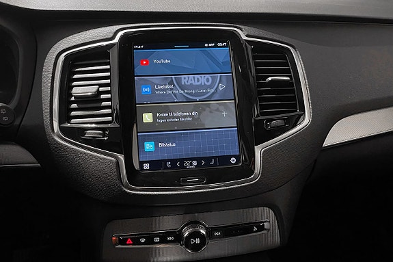 Volvo XC90 22 of 30