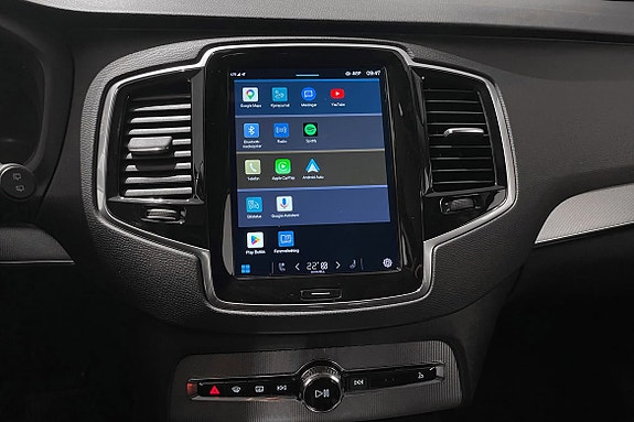 Volvo XC90 23 of 30