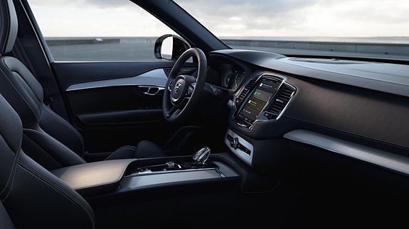 Volvo XC90 21 of 27