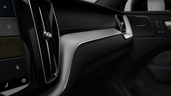 Volvo XC60 26 of 30