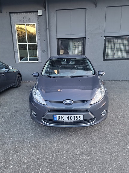 Ford Fiesta 10 of 14