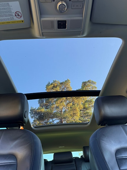 Volkswagen Passat Alltrack 21 of 28