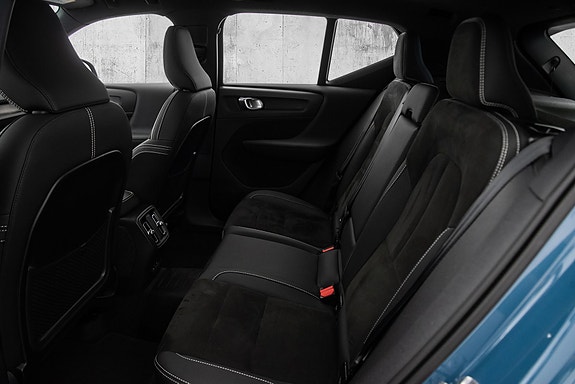 Volvo XC40 25 of 28