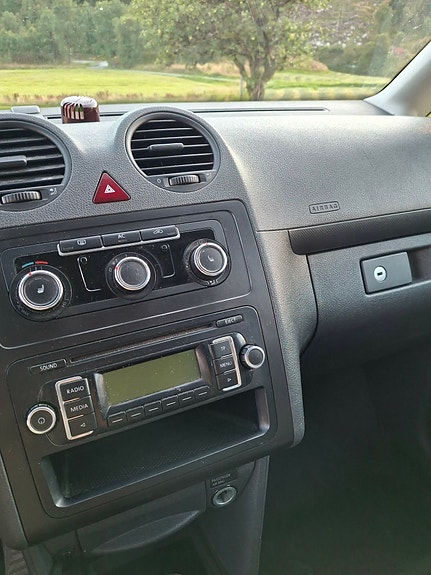 Volkswagen Caddy 9 of 10