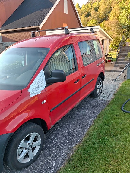 Volkswagen Caddy 6 of 10