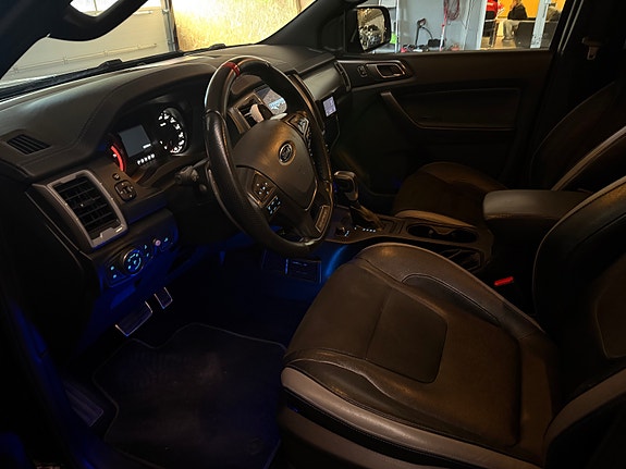 Ford Ranger Raptor 9 of 22