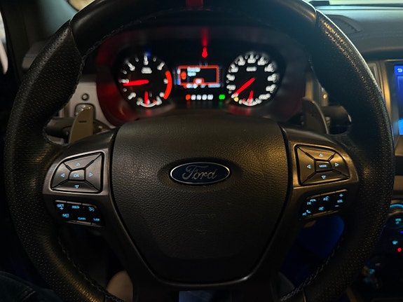 Ford Ranger Raptor 13 of 22