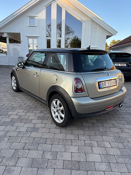 MINI Cooper 6 of 30