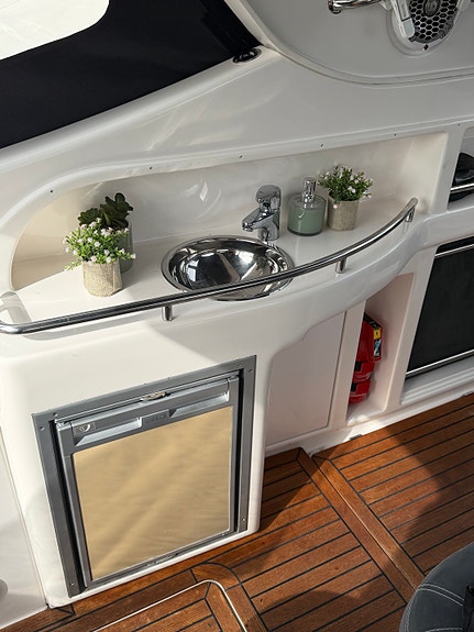 Windy Grand Mistral 37 8 of 26