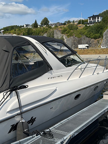 Windy Grand Mistral 37 2 of 26