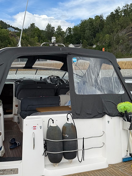 Windy Grand Mistral 37 5 of 26