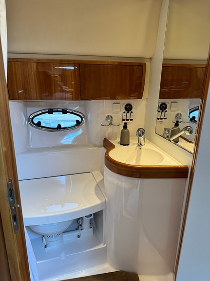 Windy Grand Mistral 37 21 of 26