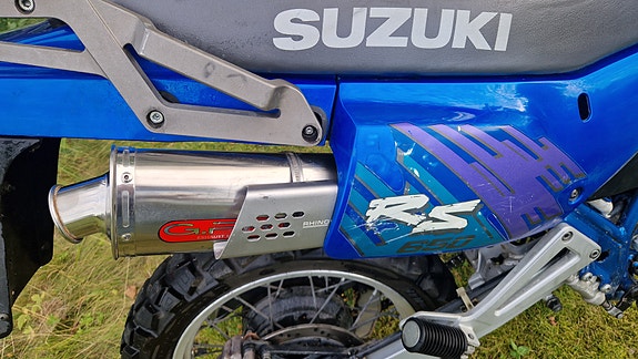 Suzuki DR 650 9 of 18