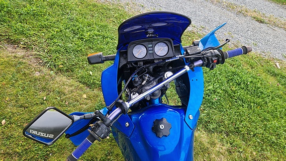 Suzuki DR 650 7 of 18