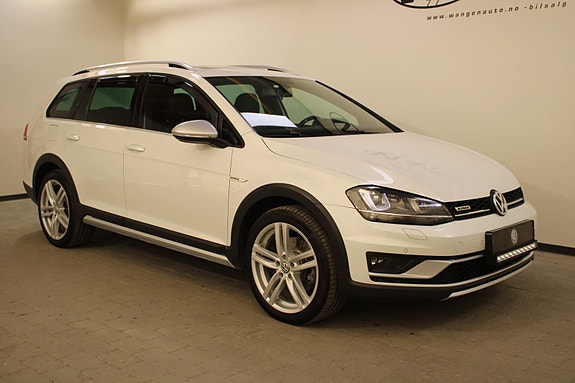 Volkswagen Golf Alltrack 9 of 30