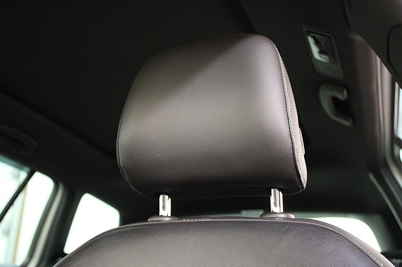 Volkswagen Golf Alltrack 29 of 30