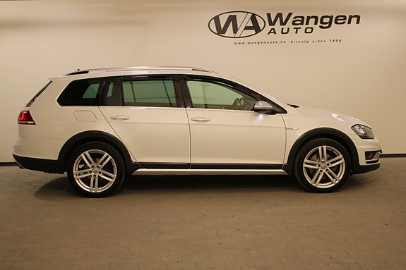 Volkswagen Golf Alltrack 8 of 30