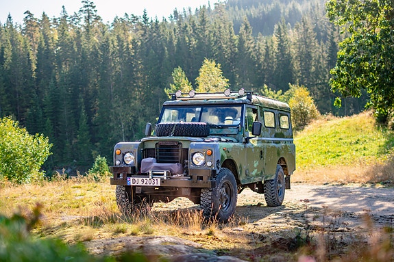 Land Rover Serie III 2 of 30