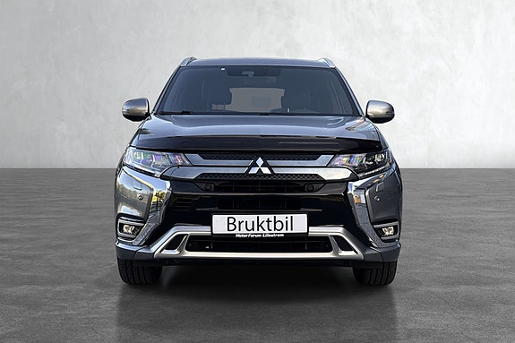 Denne driftssikre Mitsubishi Outlander Instyle+ kan bli din for kun kr 2.566 kr/mnd med 30% egenkapital. Løpetid 10 år.