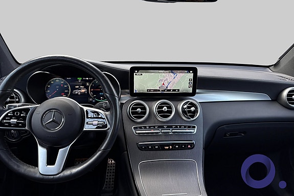 Mercedes-Benz GLC300 de 14 of 29