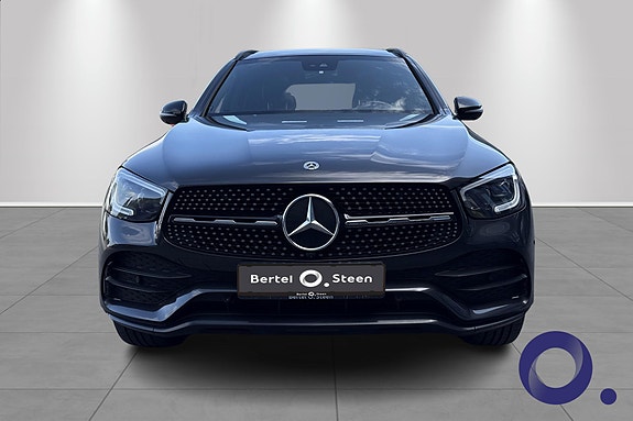 Mercedes-Benz GLC300 de 9 of 29