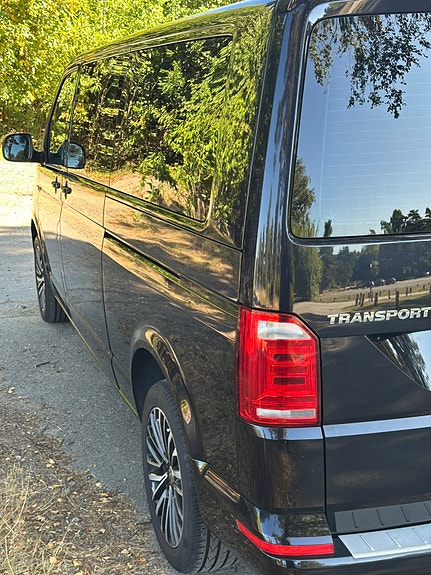 Volkswagen Transporter 2 of 16