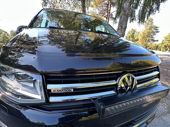 Volkswagen Transporter 9 of 16