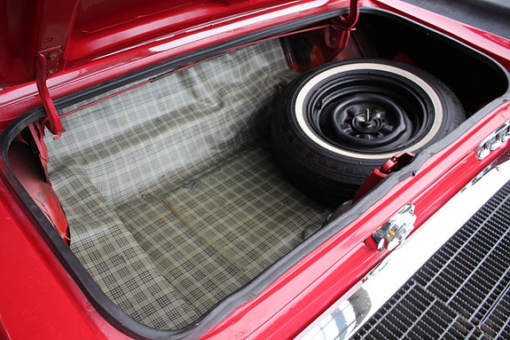 Ford Mustang 26 of 30
