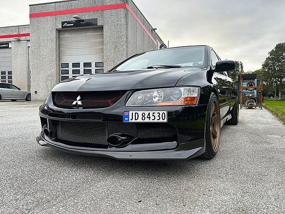 Mitsubishi Lancer 12 of 26