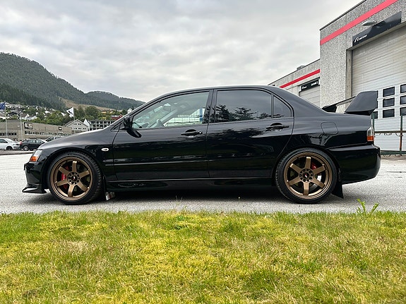 Mitsubishi Lancer 6 of 26