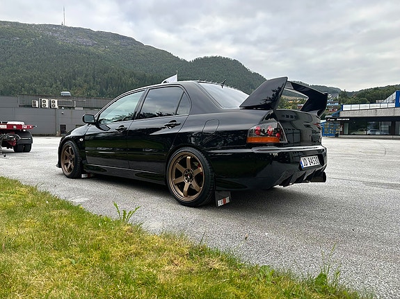 Mitsubishi Lancer 8 of 26