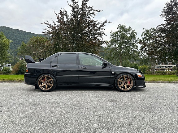Mitsubishi Lancer 3 of 26
