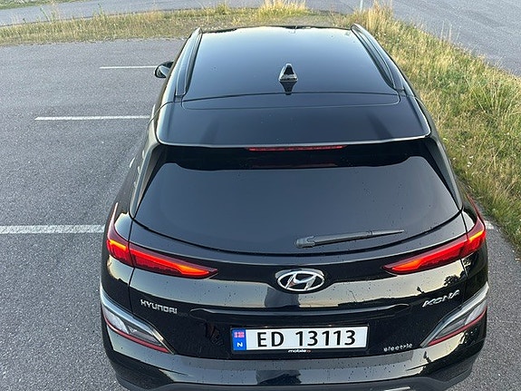Hyundai Kona 2 of 18