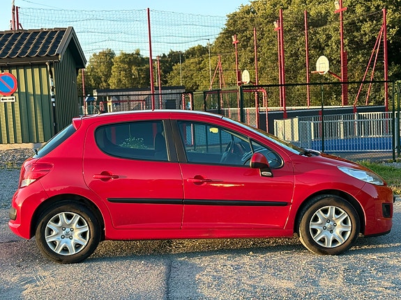 Peugeot 207 7 of 21