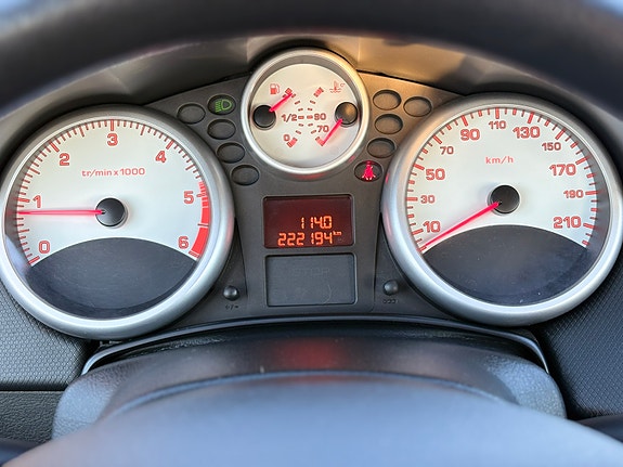 Peugeot 207 18 of 21